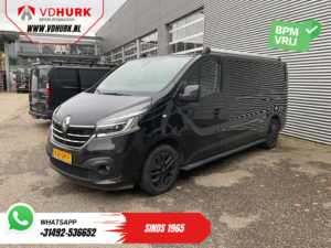 Renault Trafic Furgonetă 2.0 dCi 145 CP L2 DC Cabină dublă NL Auto/ LED/ Piele/ Încălzire scaune/ Navigație/ Climatizare/ Cameră/ Cruise control/ Jante de 17’ LMV/ Trepte laterale/ PDC/ Bară de remorcare
