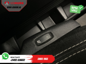 Renault Trafic Furgonetă 2.0 dCi 170 CP, transmisie automată, L2 Racing Edition, LED/ cruise control adaptiv/ încălzire autonomă/ încălzire scaune/ portbagaj de acoperiș/ CarPlay/ sistem de navigație/ climatizare/ cameră de marșarier/ dotări interioare
